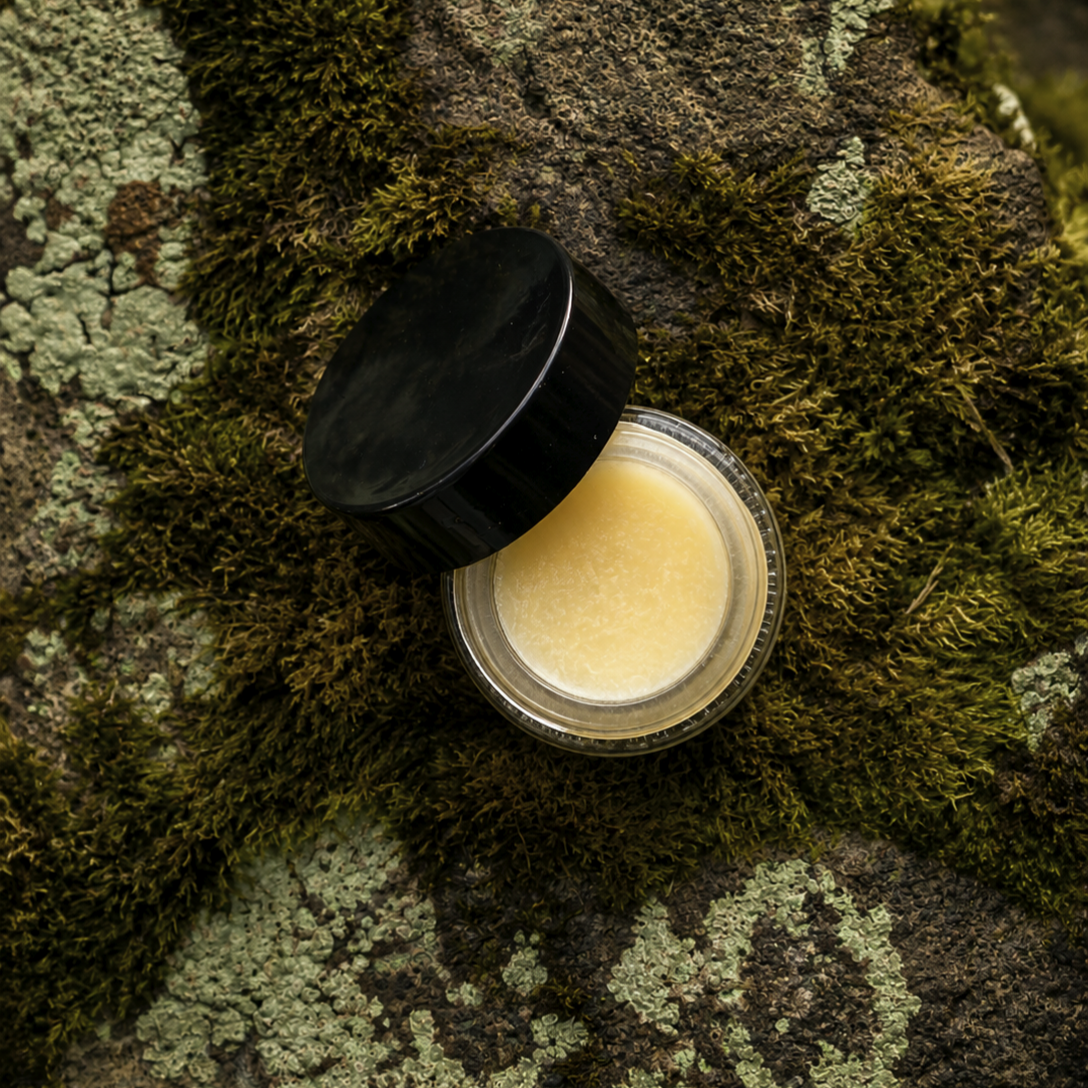 Pani Ngutu Kawakawa- Kawakawa Lip Balm