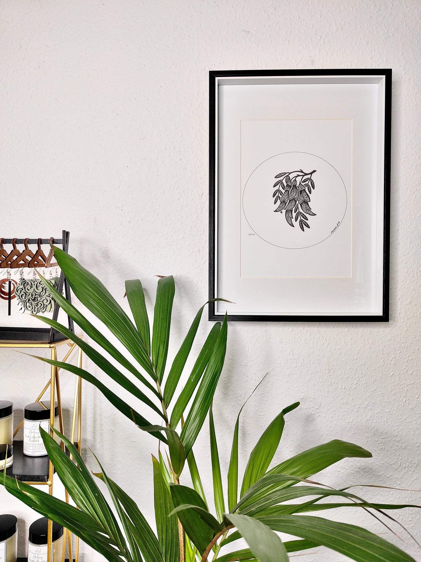 Te Kōrero O Te Māia - Ngutu Kākā Print